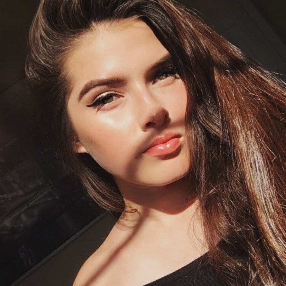 Meet your Posher, Angelina